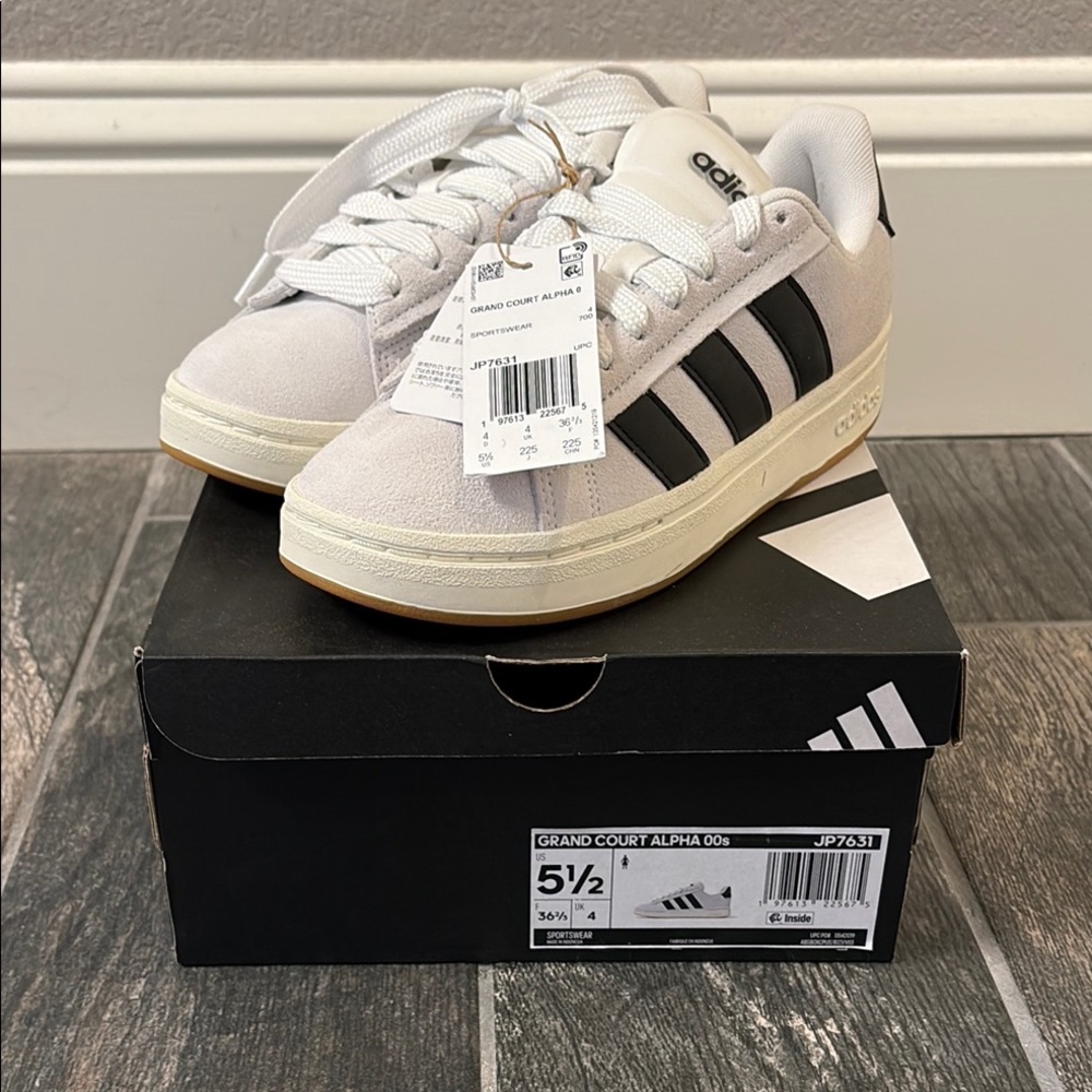NWT! Adidas Grand Court Alfa 00s Sneakers - Crystal White / Core Black